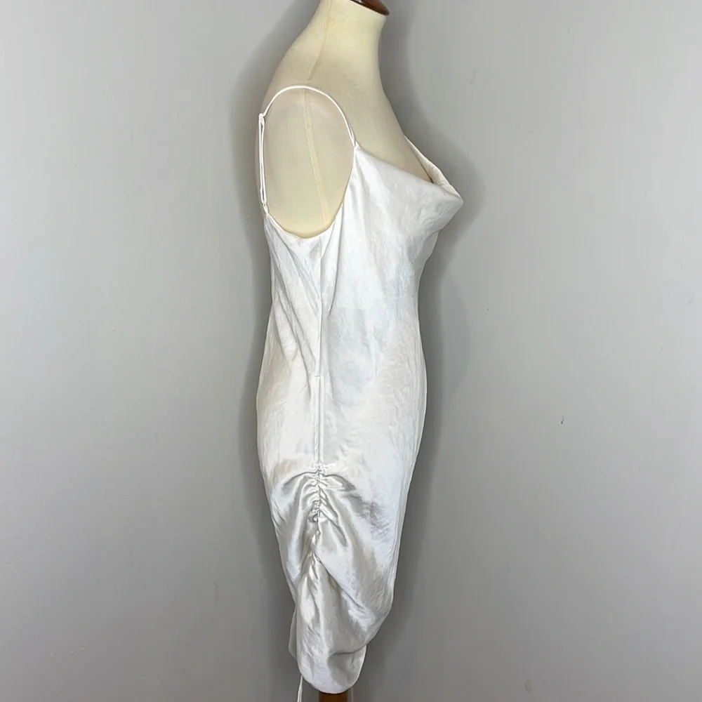 Wilfred Only Ruched Slip‎ Cream Dress - Picture 4 of 9